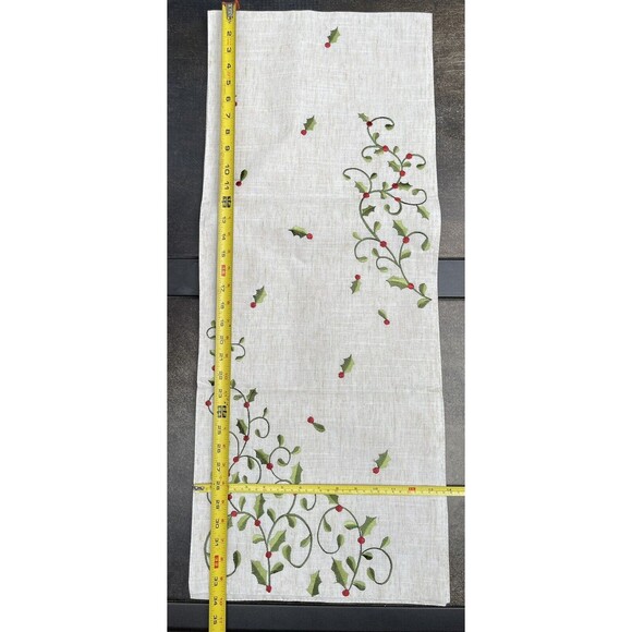 Vogue Collections Holiday Table Runner Christmas Holly Scrolls 67"X14" NWOT - Picture 7 of 7